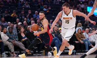 曼城德布劳内助攻斯特林得分